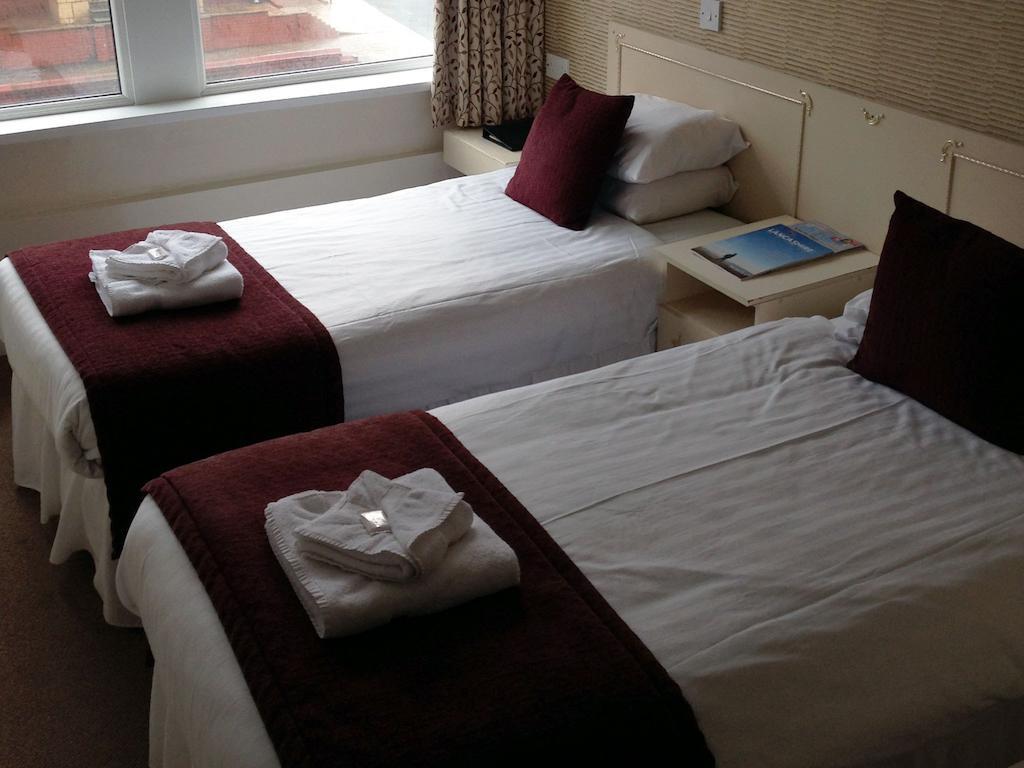 Elgin Hotel 블랙풀 객실 사진